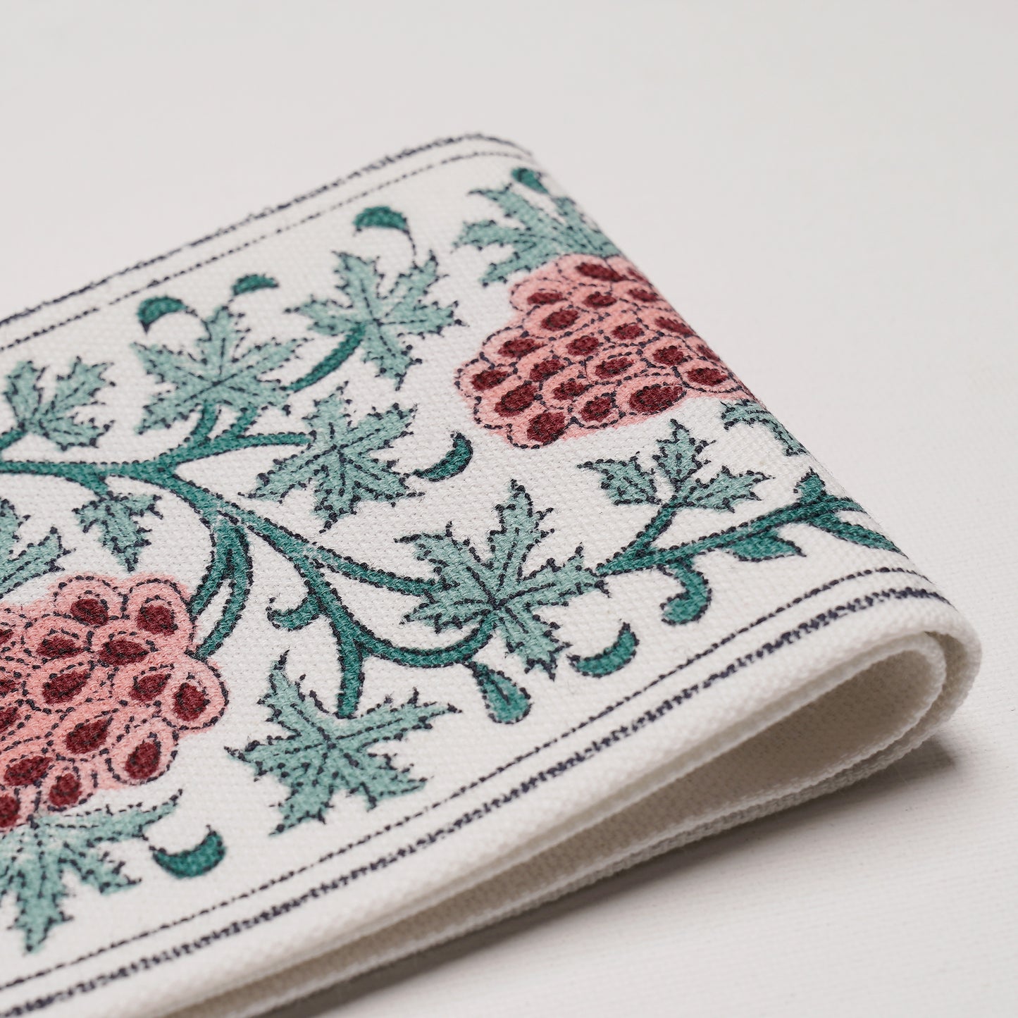 SONOMA CHINTZ BORDER