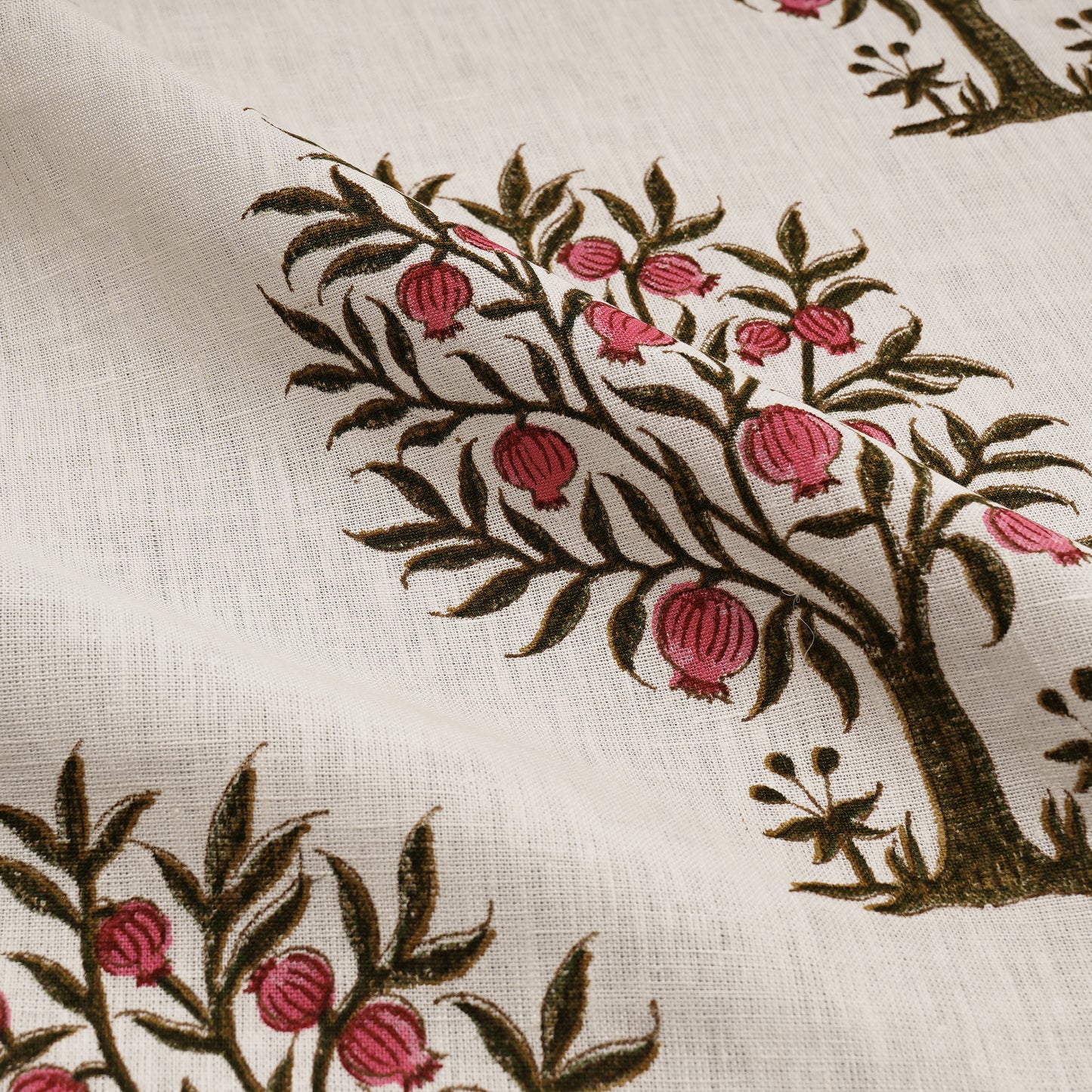 ANAAR TREE PINK