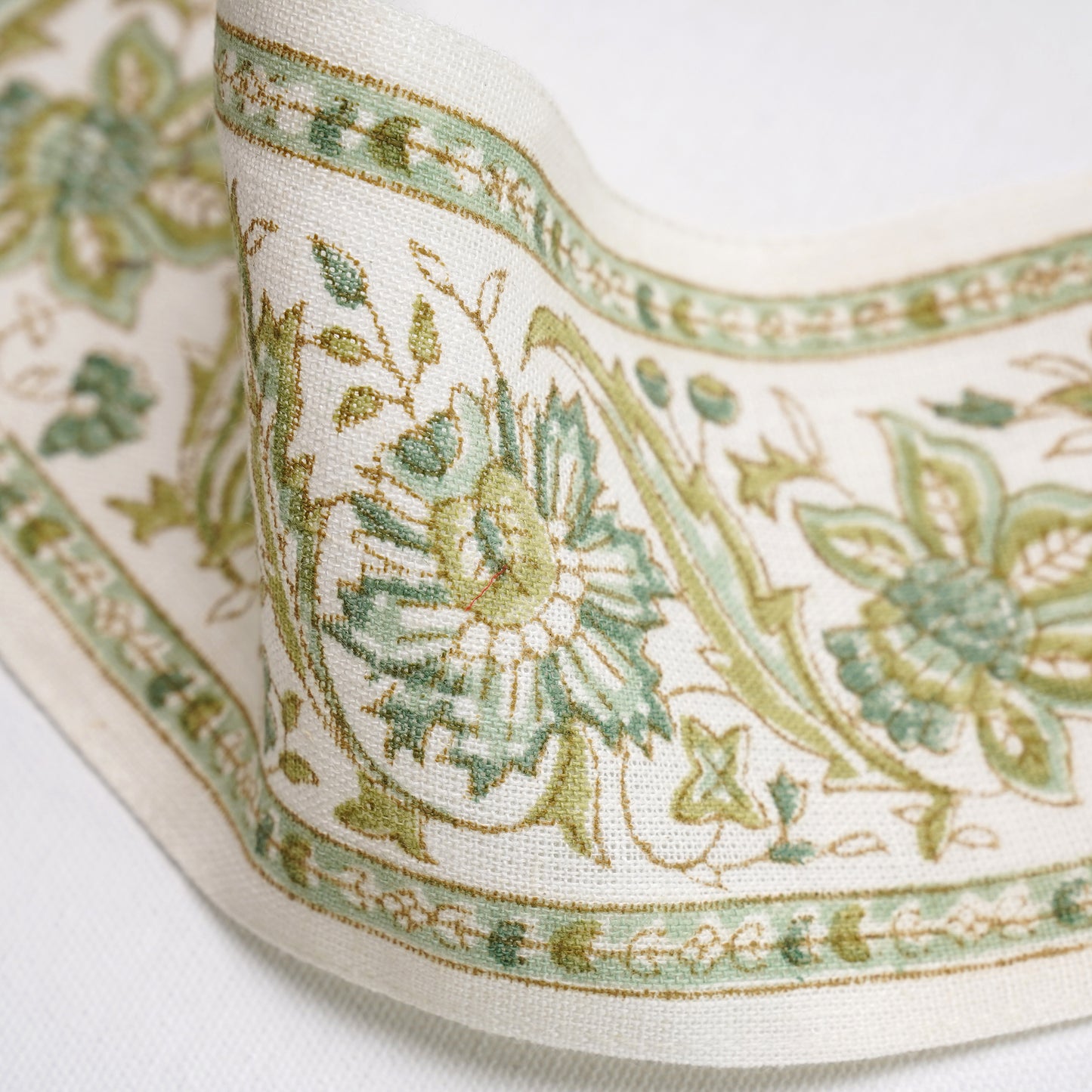 Embrace the elegance of traditional home decor, blending comfort with timeless style.