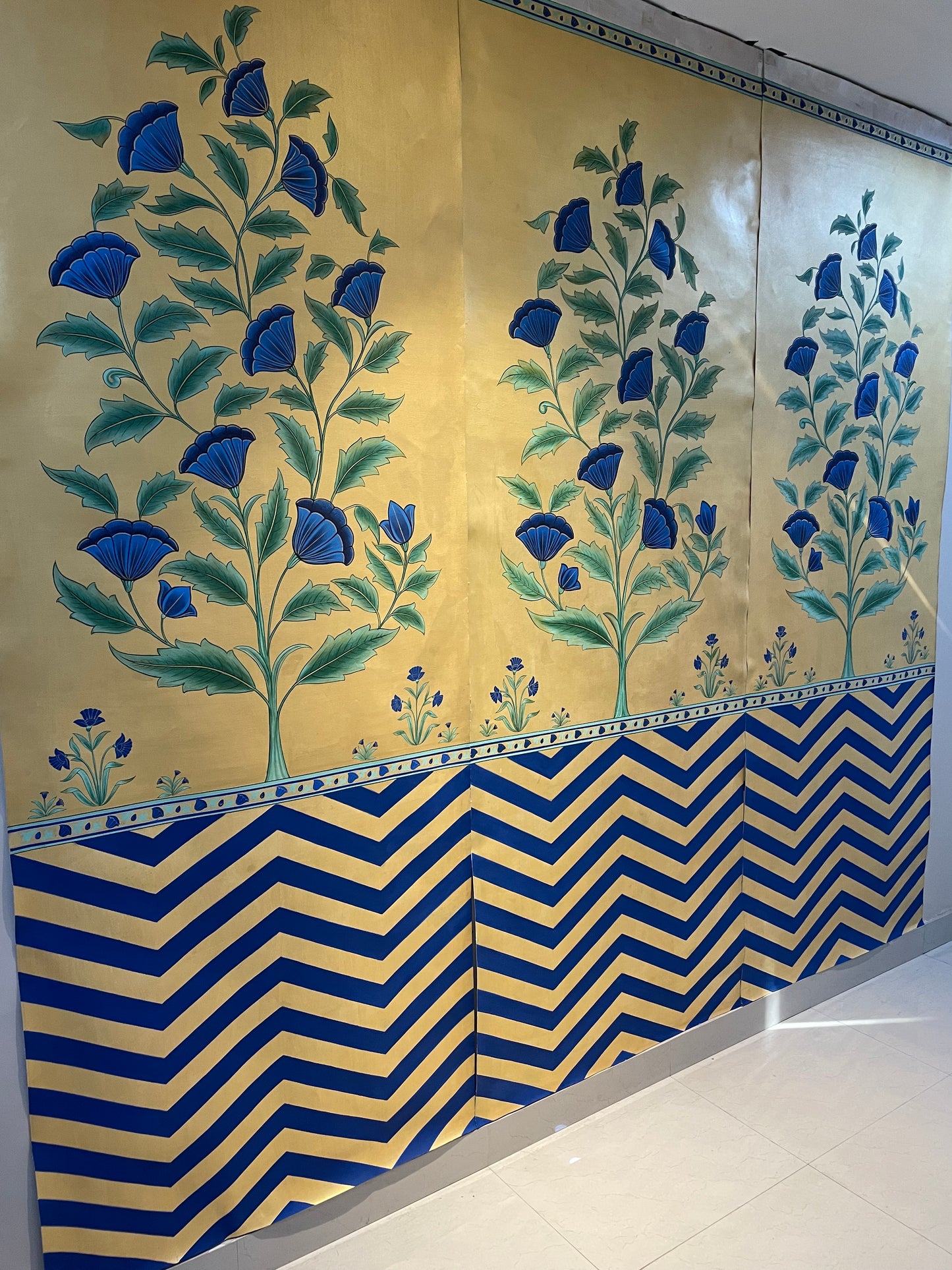 HAND PAINTED WALL PAPER- NEEL